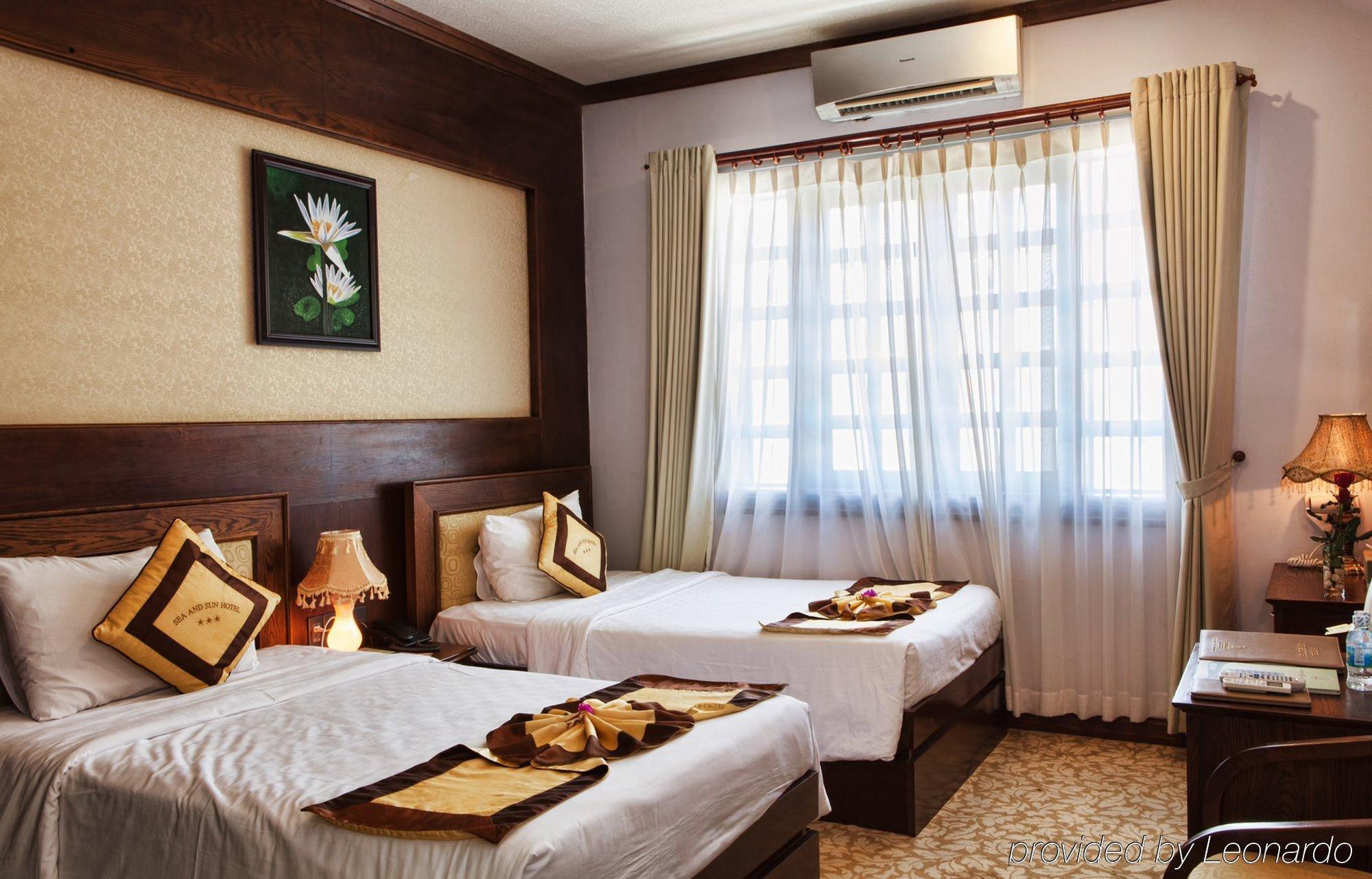 The Sun Hotel Нячанг Екстер'єр фото