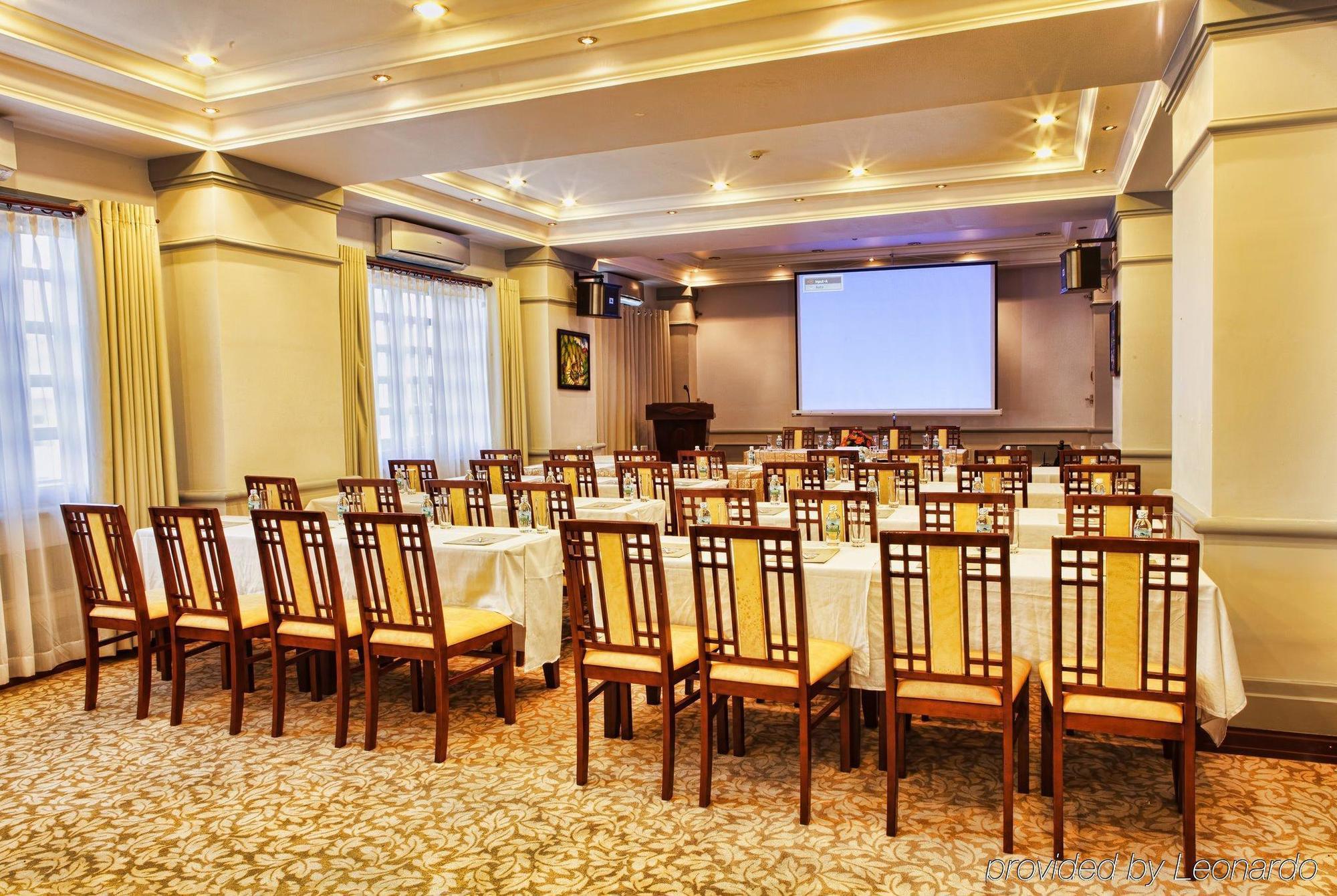 The Sun Hotel Нячанг Екстер'єр фото